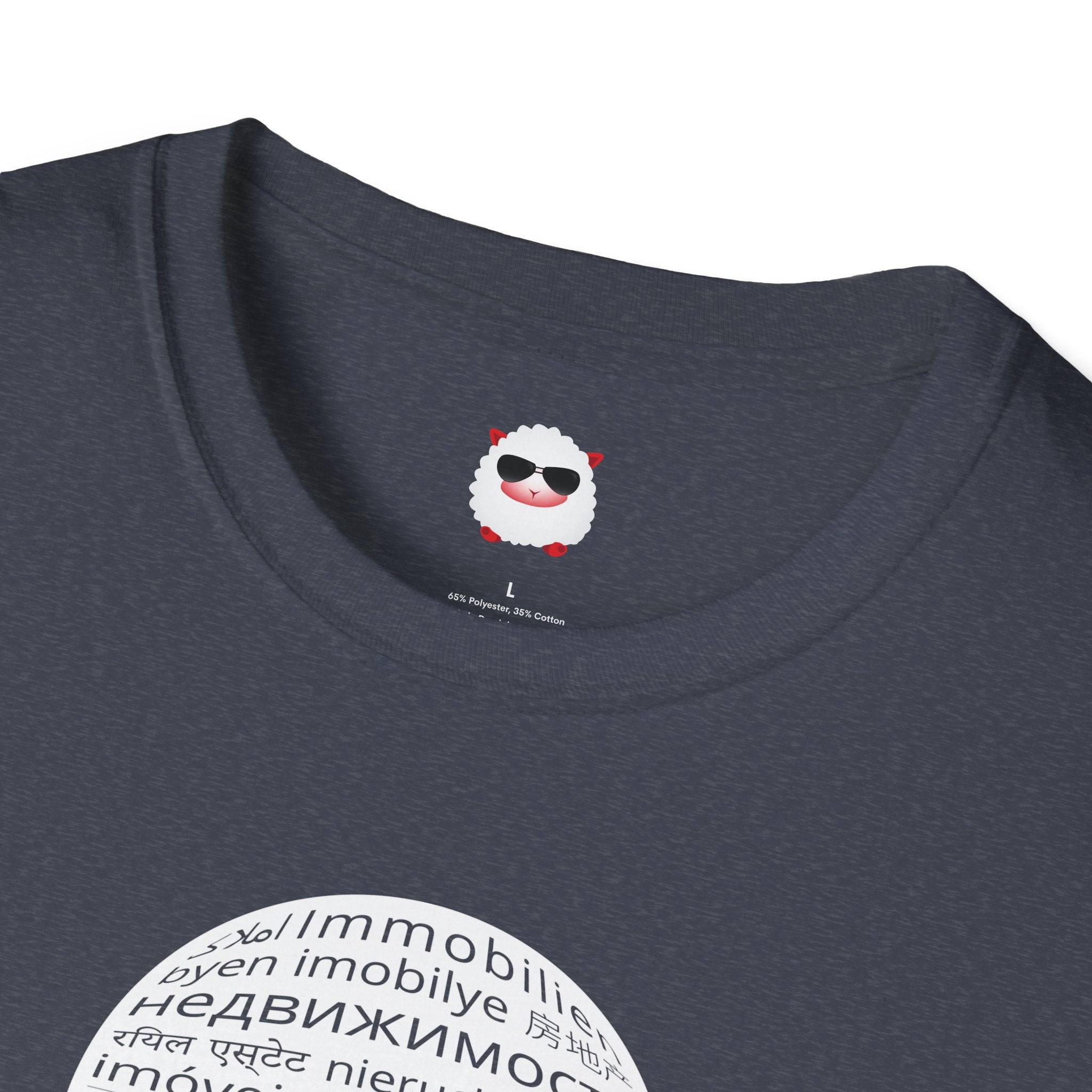 I Sell Real Estate Translated Dark Style Unisex Softstyle T-Shirt